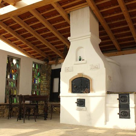 באלאטונפורד Koczor Winery & Guesthouse מראה חיצוני תמונה